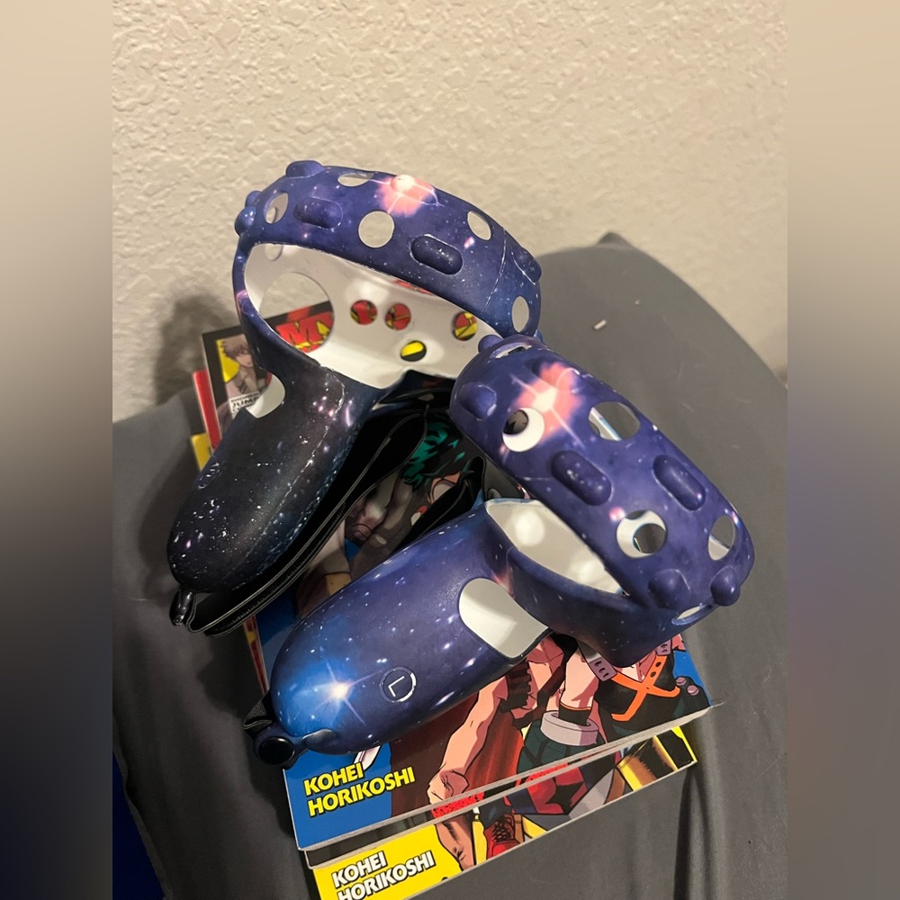 Galaxy-Themed quest 2 controller covers